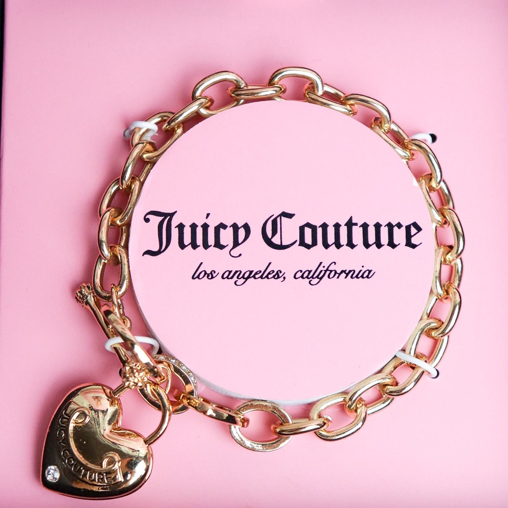 Juicy couture Heart Charm Bracelet.Gold Tone . NWT .